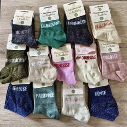 CHAUSSETTES ADJECTIFS