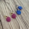 MINI CREOLES COQUILLAGES A PAILETTES
