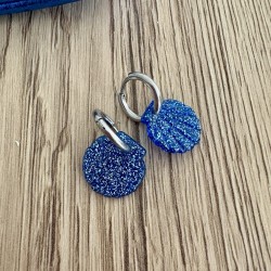MINI CREOLES COQUILLAGES A PAILETTES
