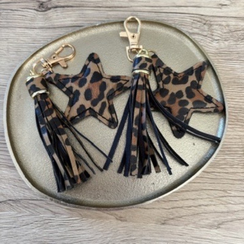 PORTE CLE ETOILE LEOPARD